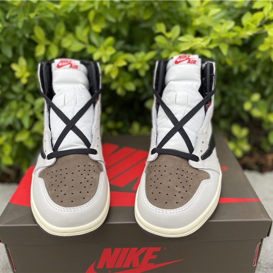Jordan Travis Scott Air 1 Mocha CD4487-100 - 