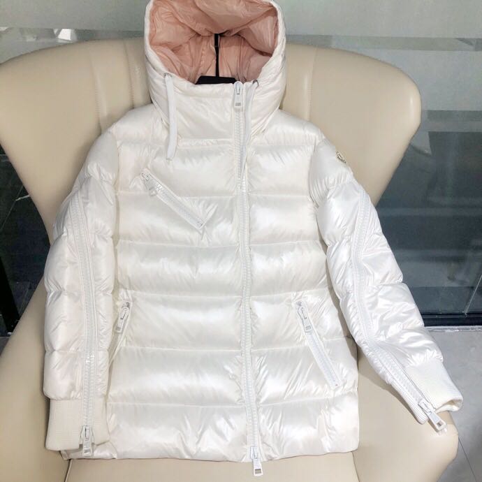 Moncler White Zipper Down Jacket  - 