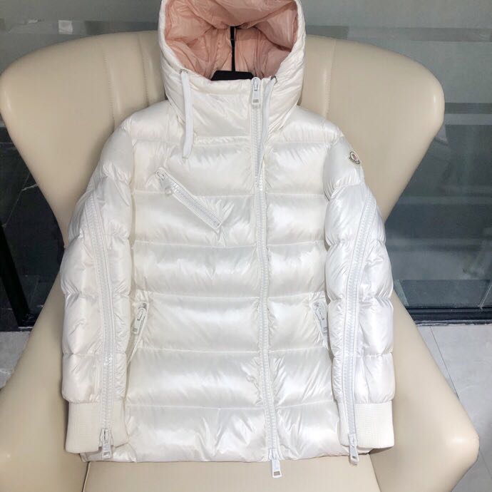 Moncler White Zipper Down Jacket  - 