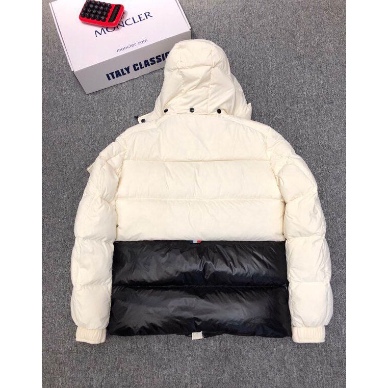 Moncler  Down Jacket - 