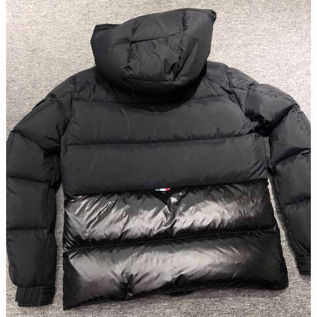 Moncler Maures Logo-print Quilted Down Jacket - 
