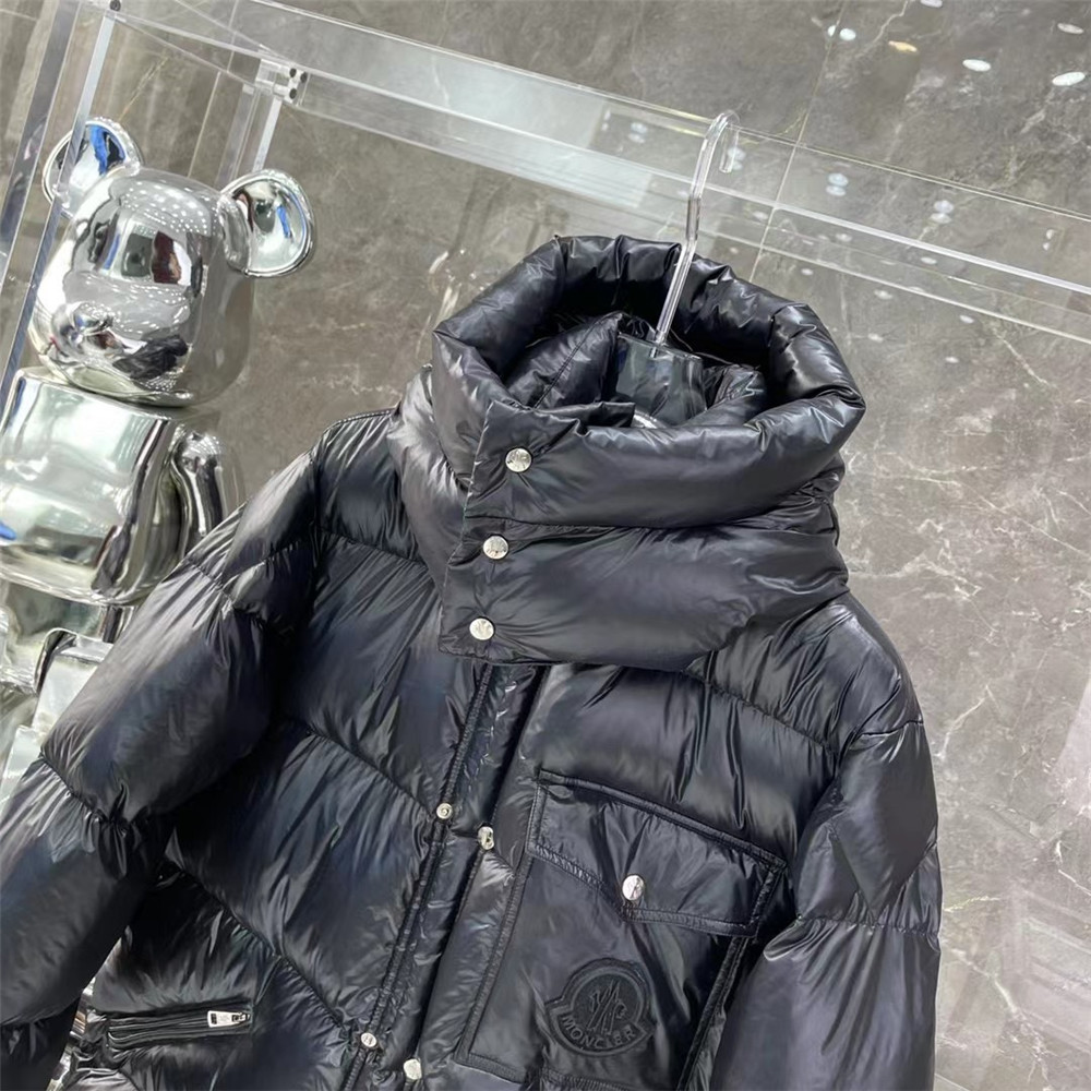 Moncler Lamentin Short Down Jacket - 