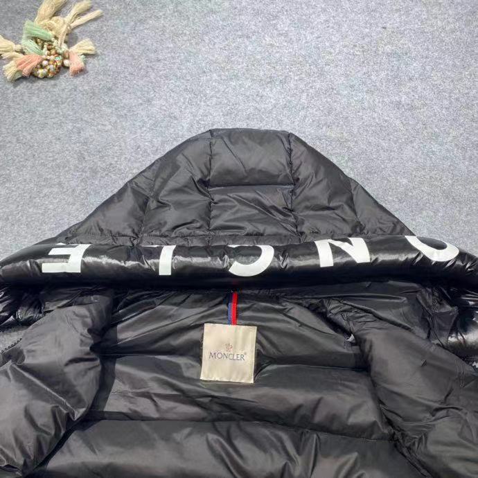 Moncler Vest In black - 