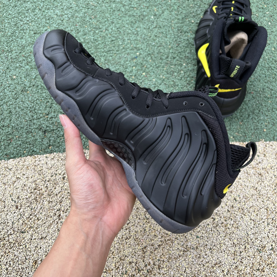 Nike Air Foamposite Pro "Voltage"630304-071 - 