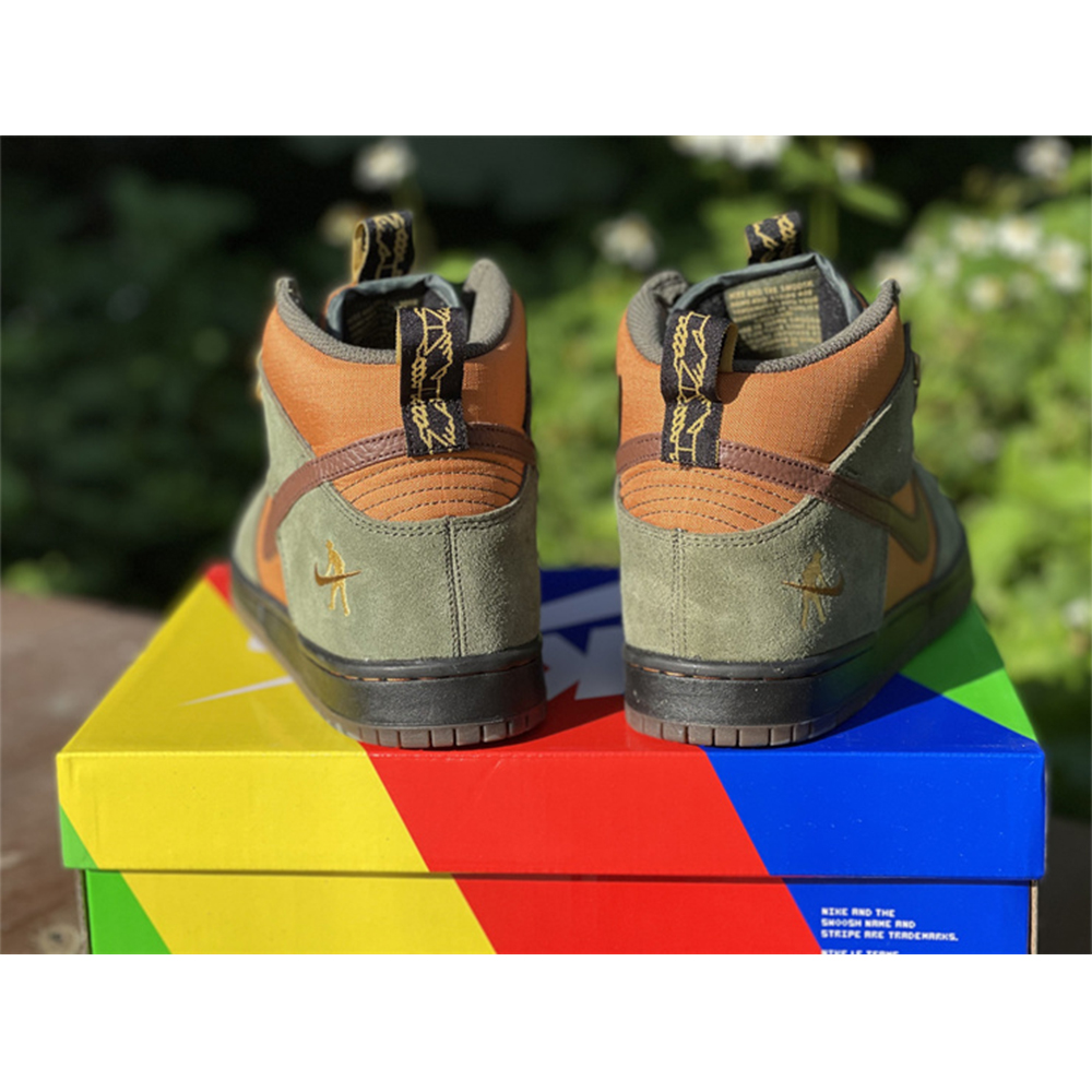 Pass~Port X Nike SB Dunk High "Workboot" - 