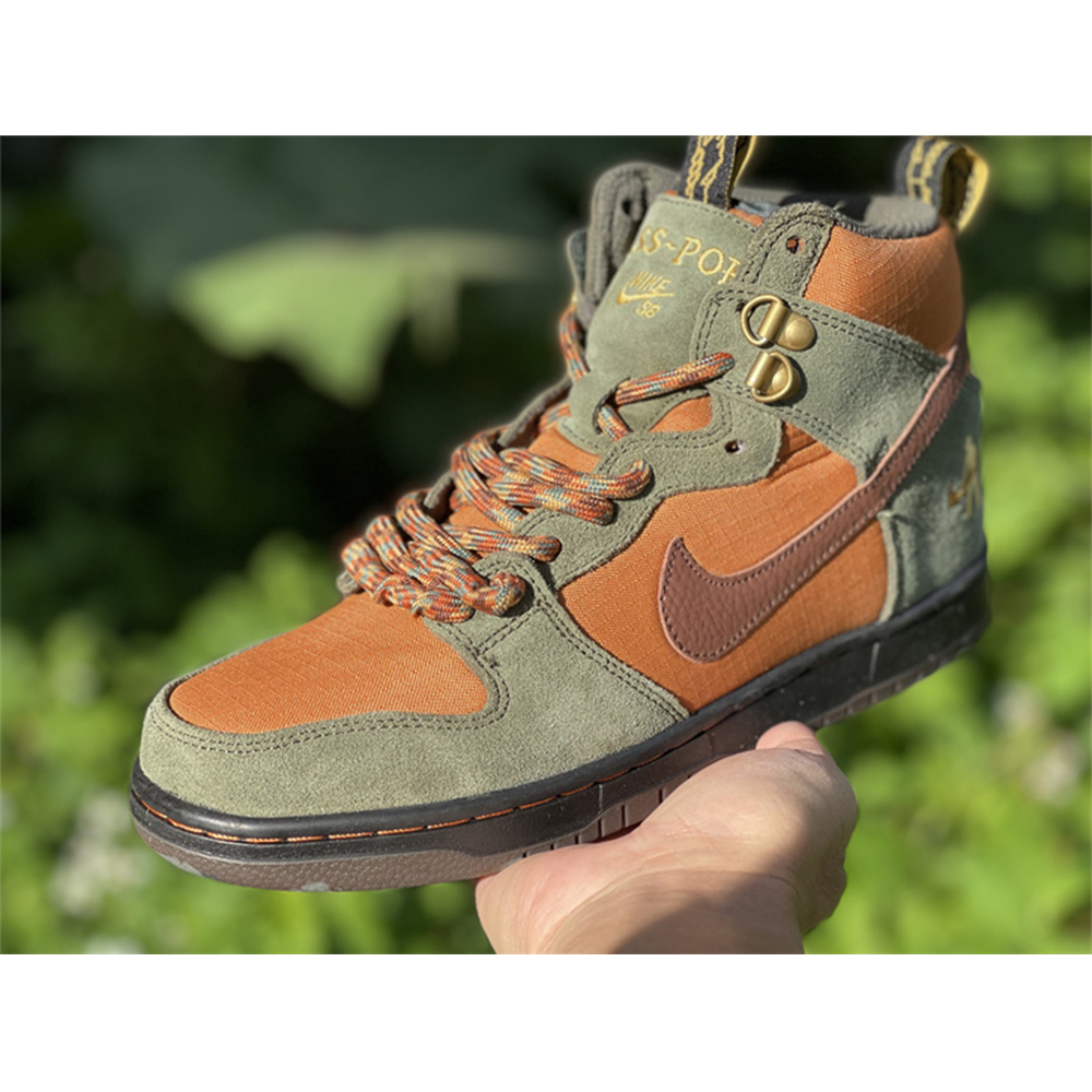 Pass~Port X Nike SB Dunk High "Workboot" - 
