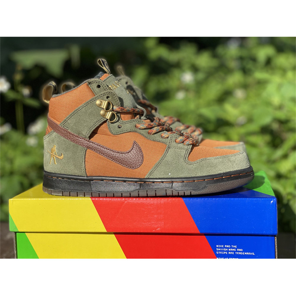 Pass~Port X Nike SB Dunk High "Workboot" - 