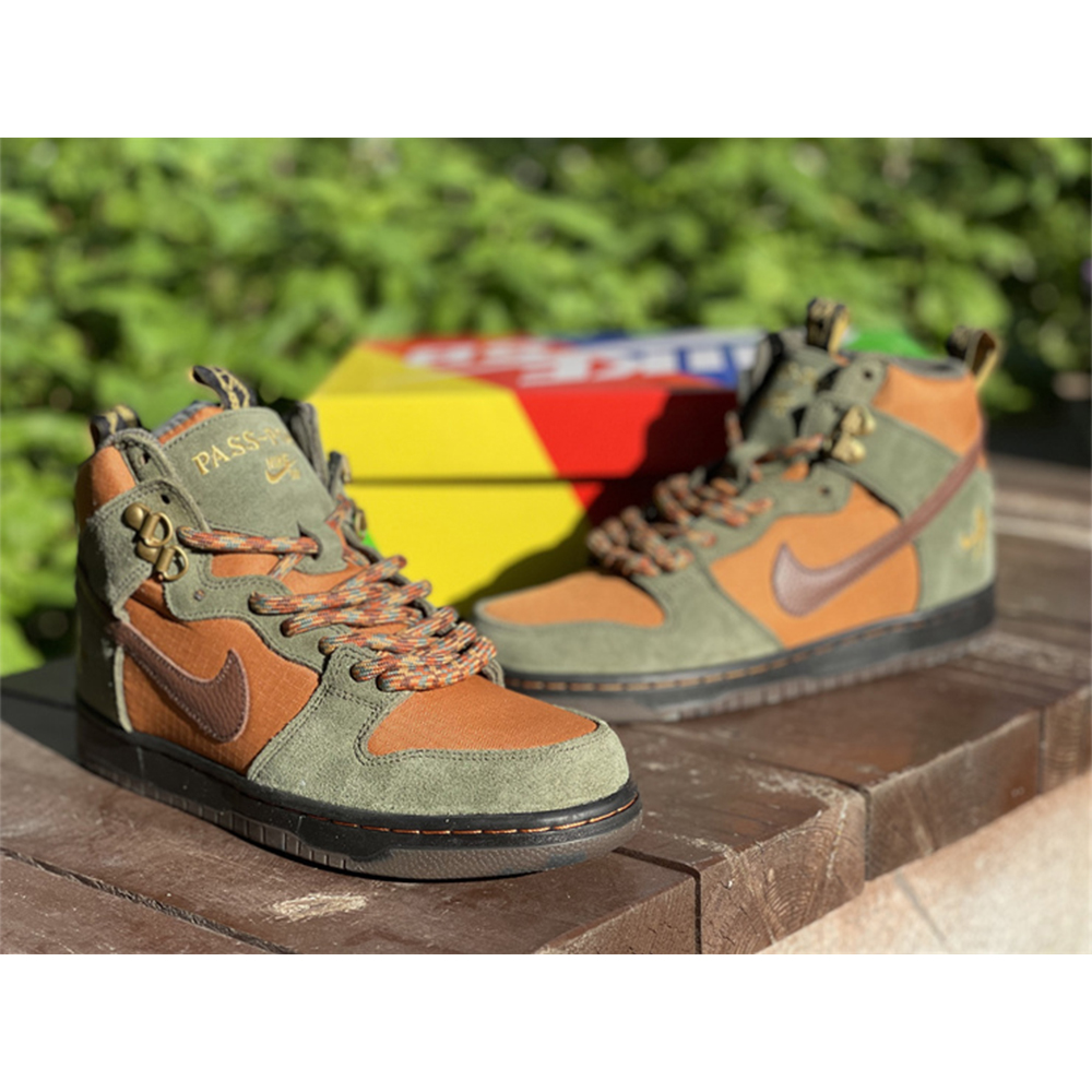 Pass~Port X Nike SB Dunk High "Workboot" - 