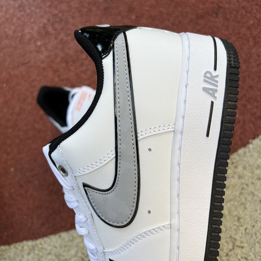 Nike Low Sneaker Air Force 1 '07 LV8 White Grey - 
