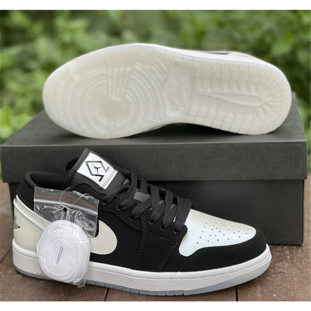 Jordan Low Shadow Sneaker - 