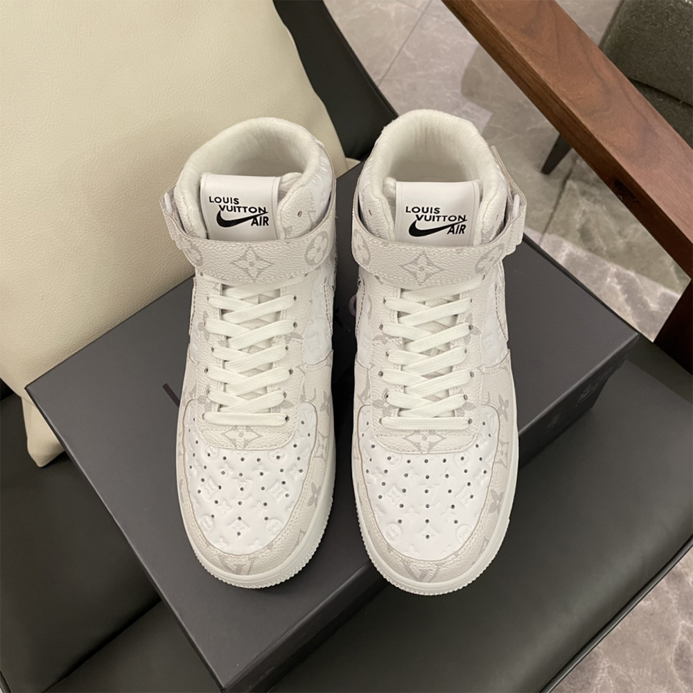 Louis Vuitton X Nike Air Force 1 Mid-Top Sneaker In White - 