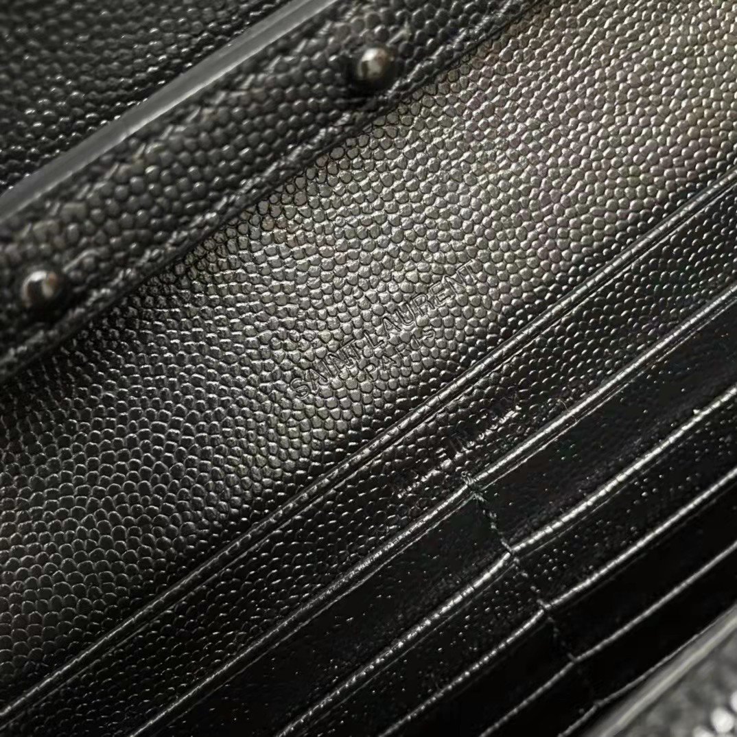 Saint Laurent Shoulder Bag - 