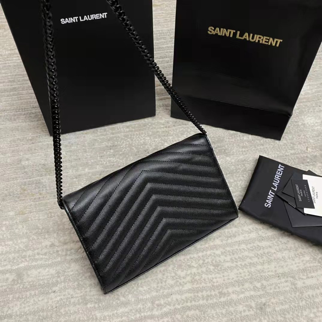 Saint Laurent Shoulder Bag - 