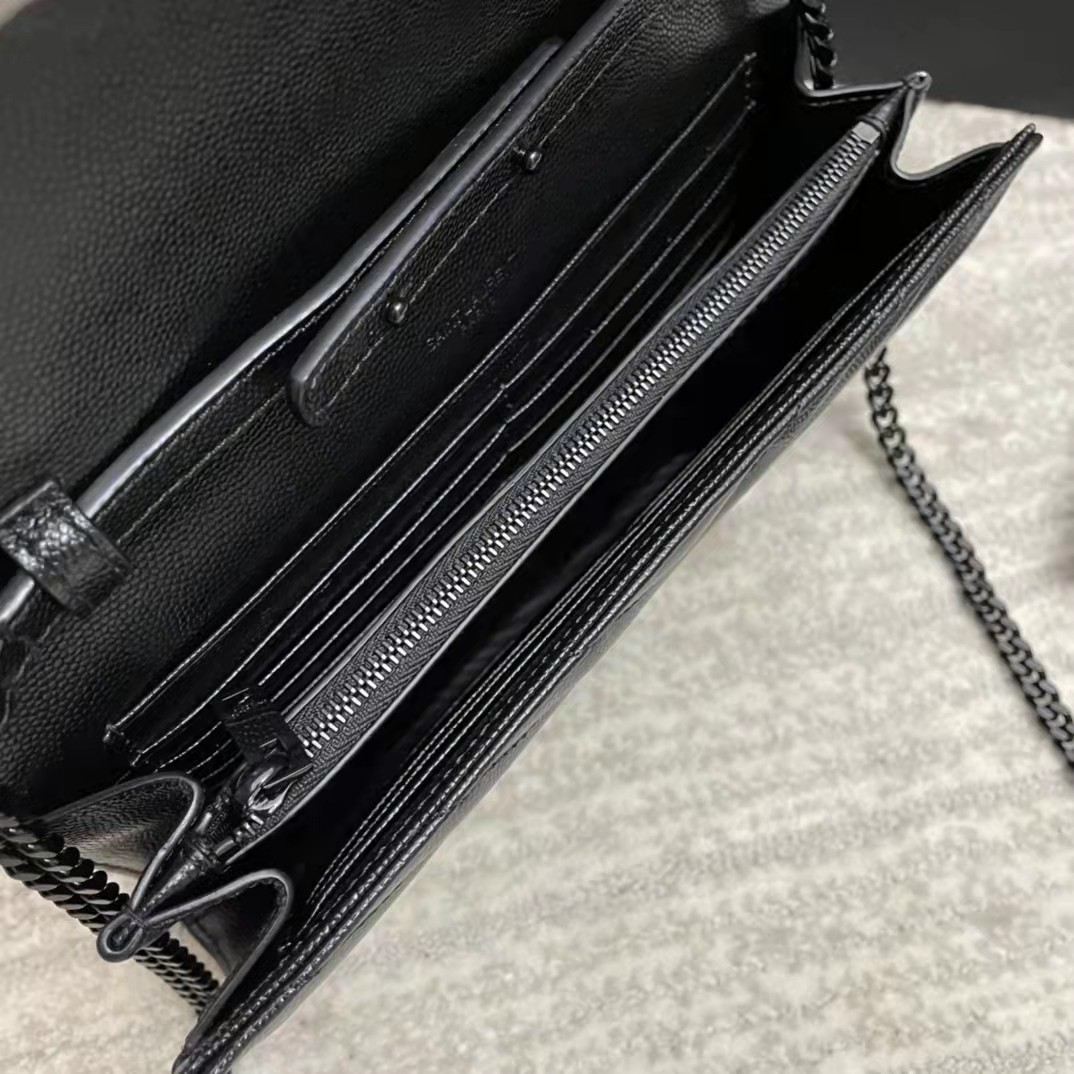 Saint Laurent Shoulder Bag - 