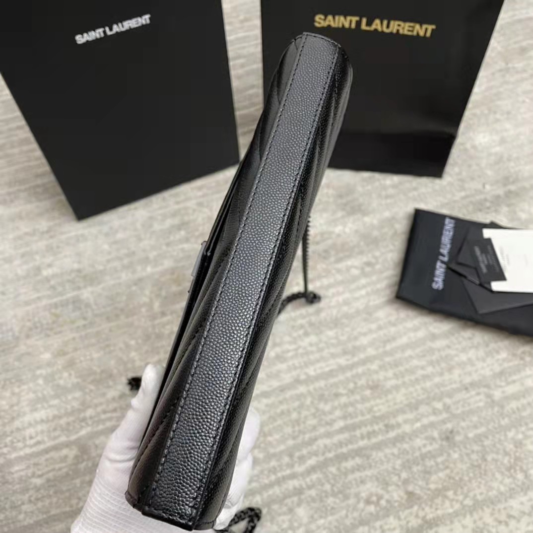 Saint Laurent Shoulder Bag - 