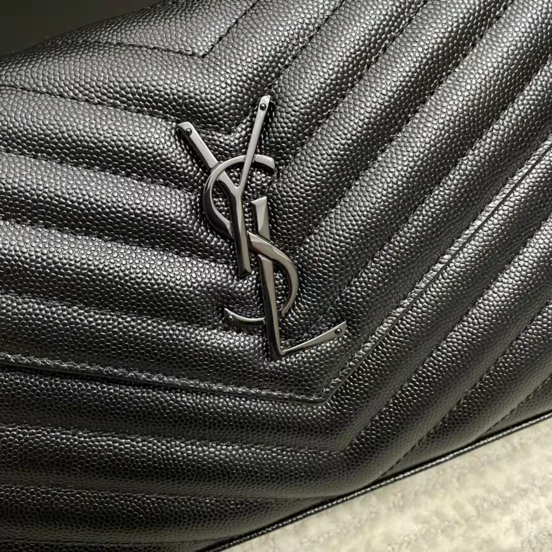 Saint Laurent Shoulder Bag - 