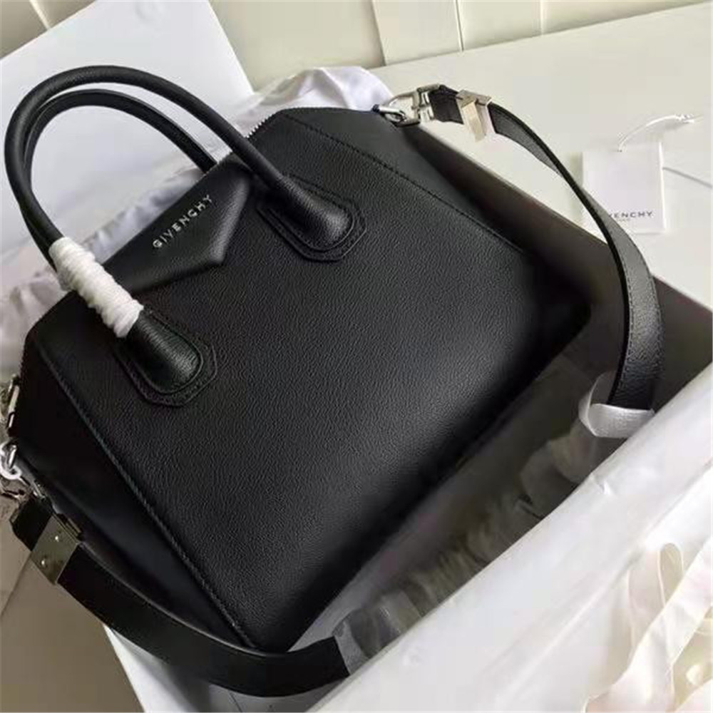 Givenchy Black Handbag(28-34-25CM) - DesignerGu