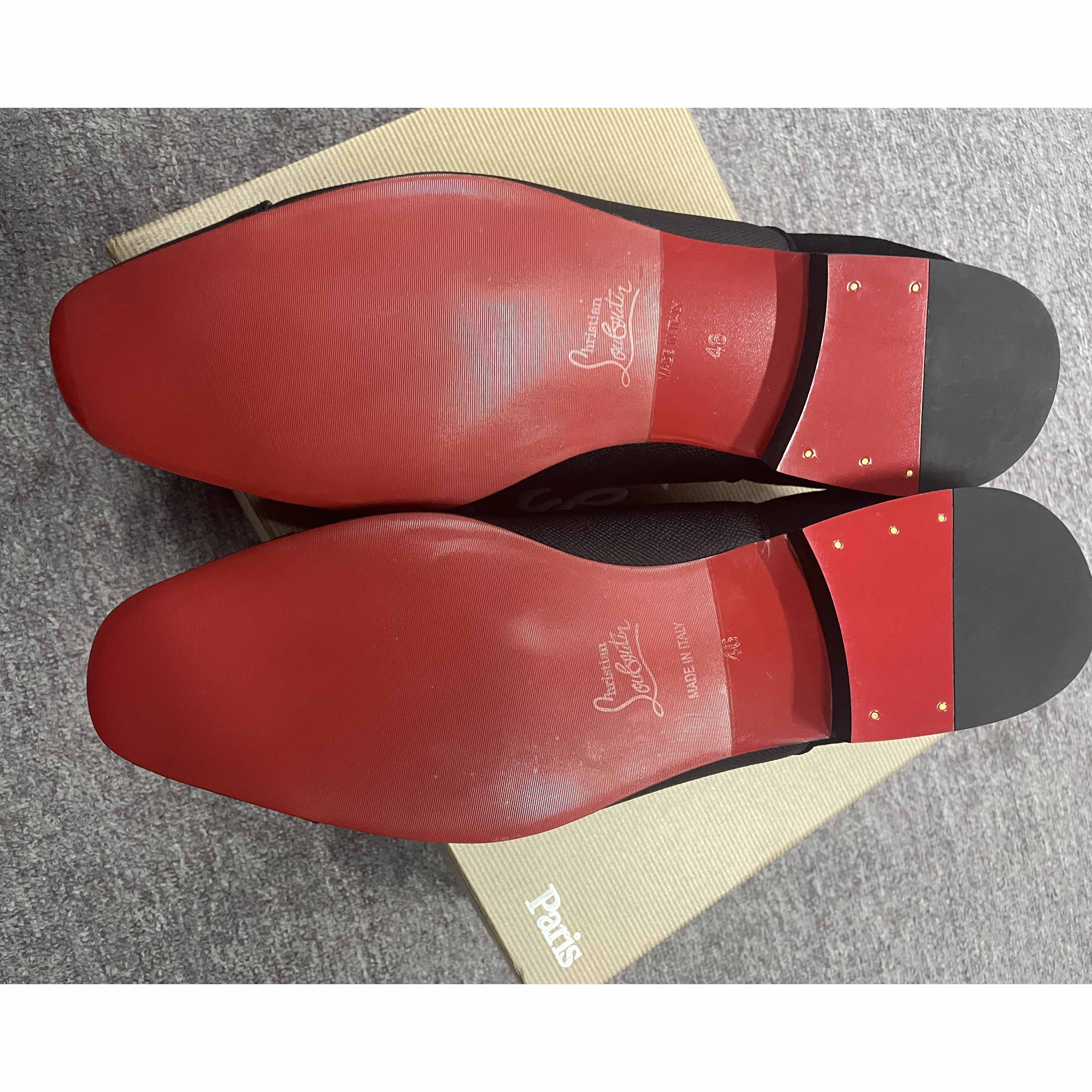 Christian Louboutin A Mile In Greggo Flat - 