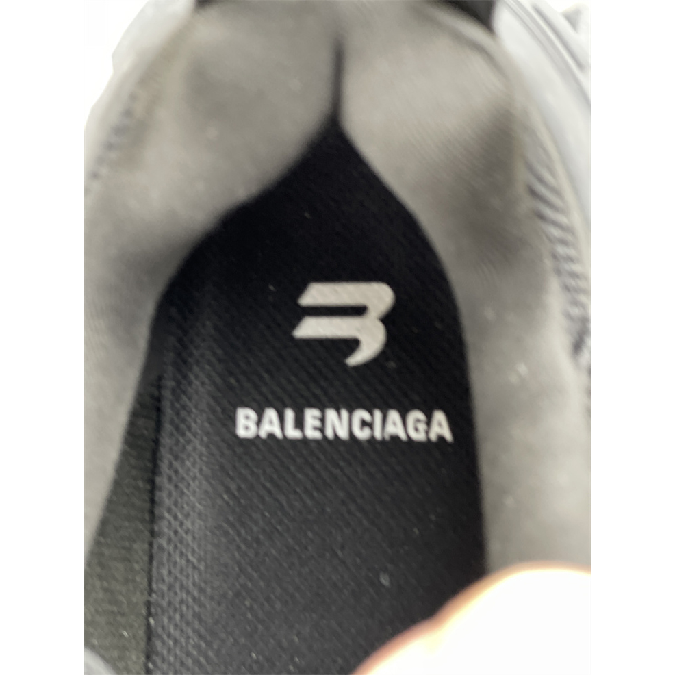 Balenciaga Men's Defender Sneaker In Black - 