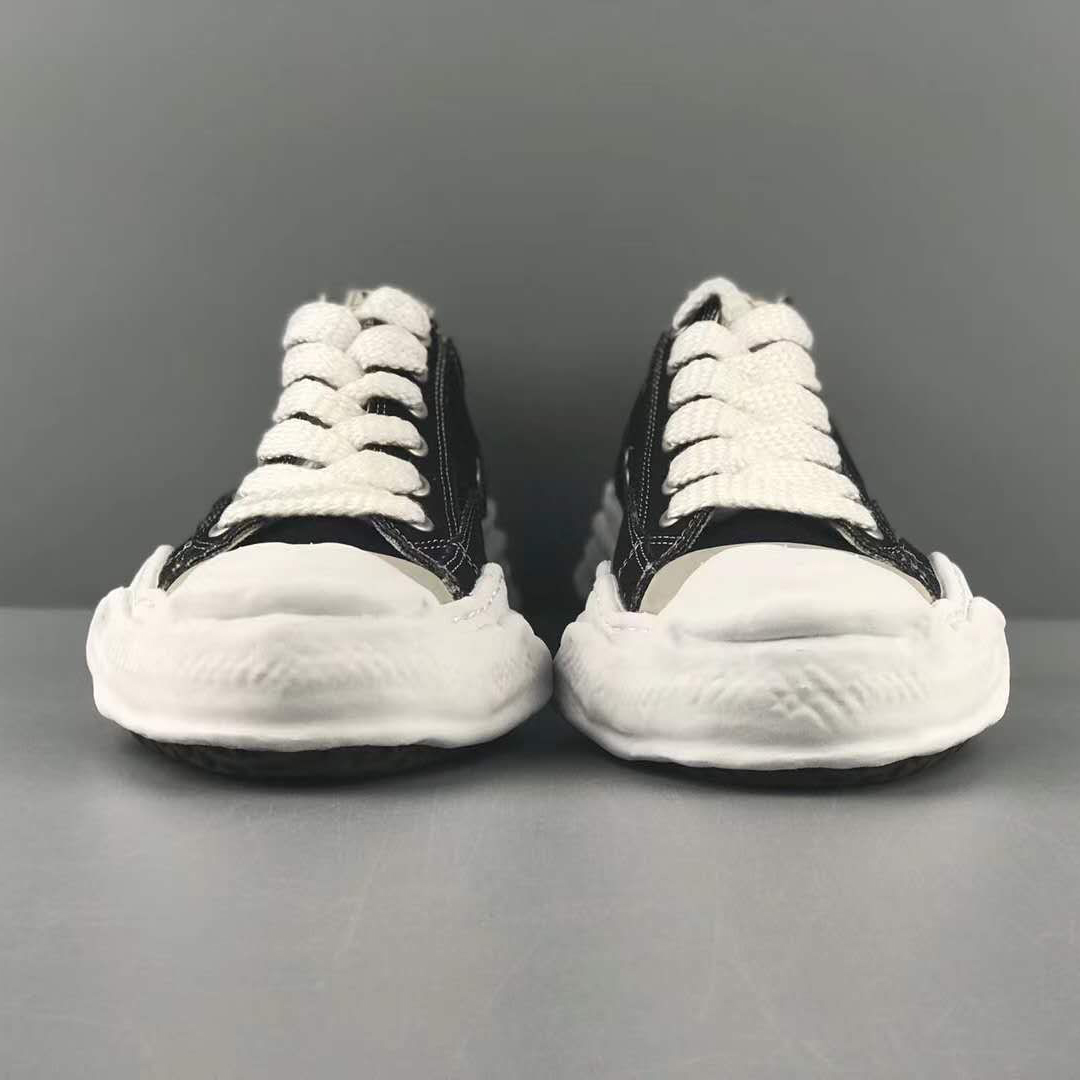 Maison Mihara Yasuhiro Original Sole Toe Cap Lowcut Canvas Sneaker - 