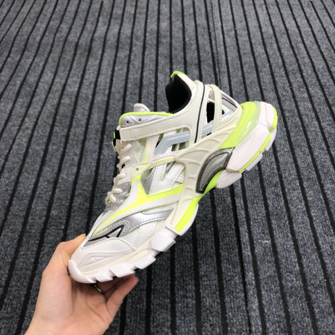 Balenciaga Track.2 Sneaker - 