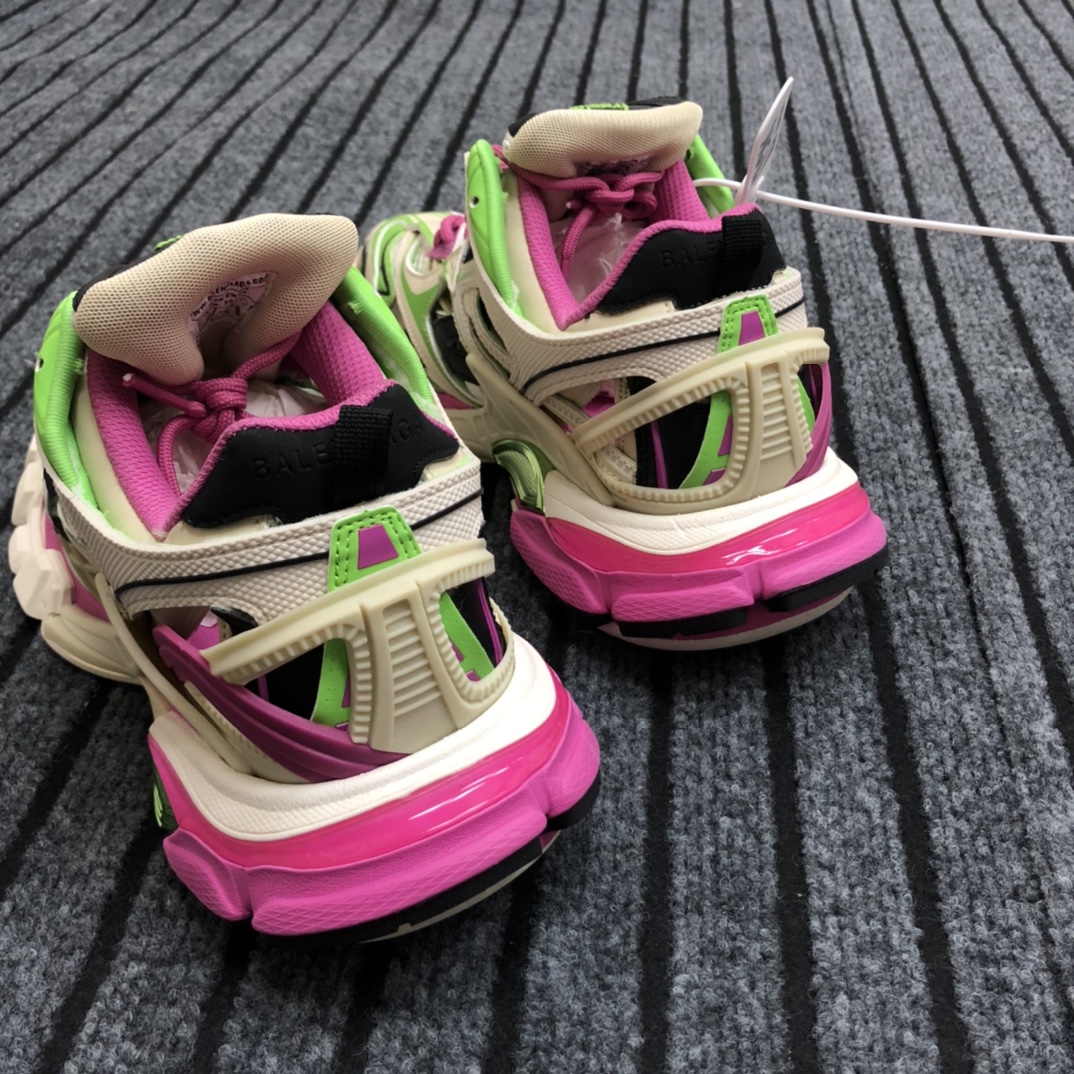 Balenciaga Track.2 Sneaker - 