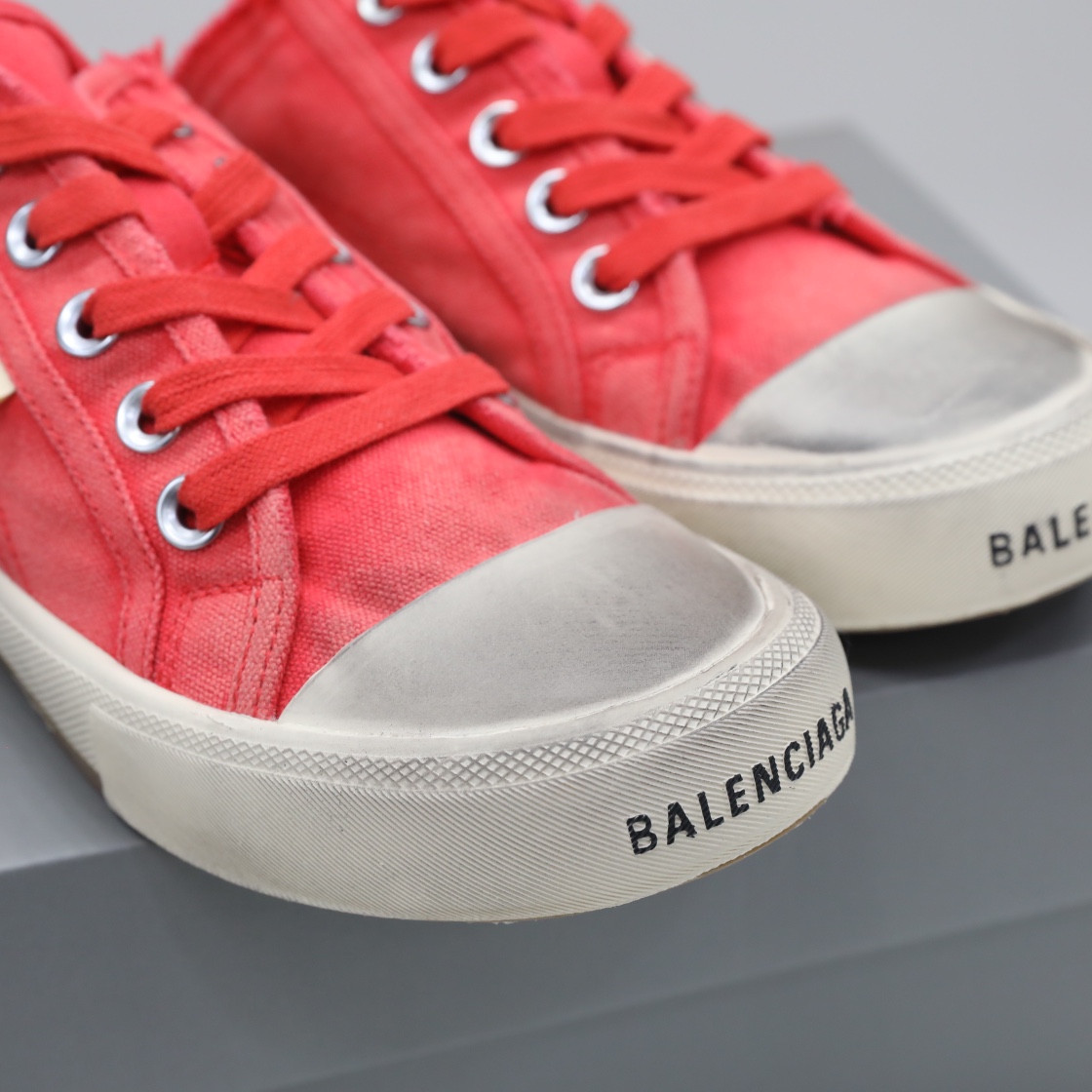 Balenciaga Men's Paris Sneaker Mule In Red - 