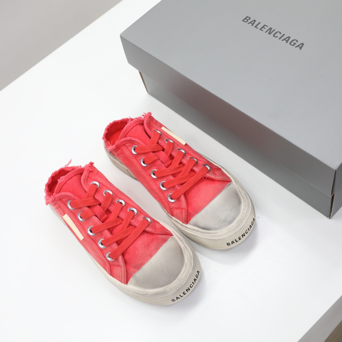 Balenciaga Men's Paris Sneaker Mule In Red - 