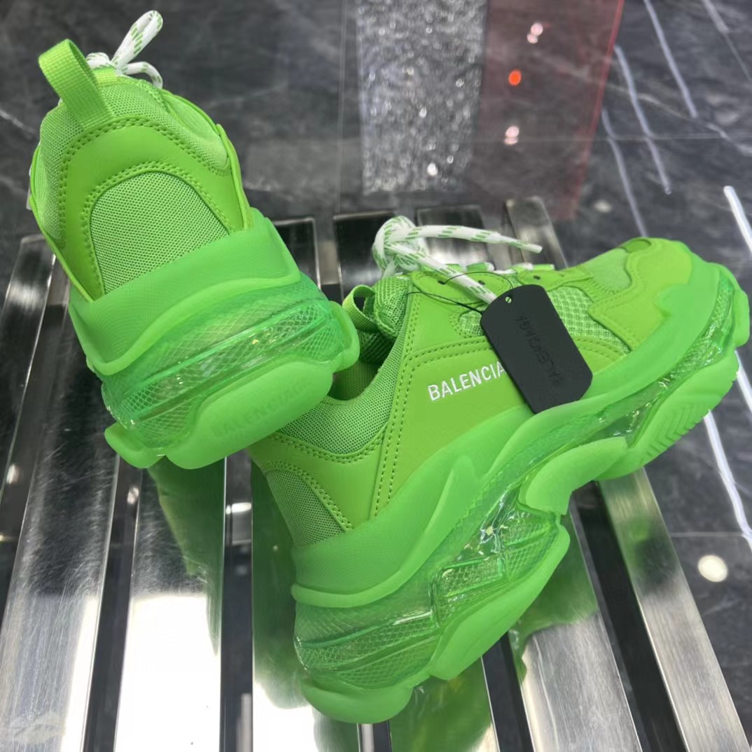 Balenciaga Triple S Sneaker - 