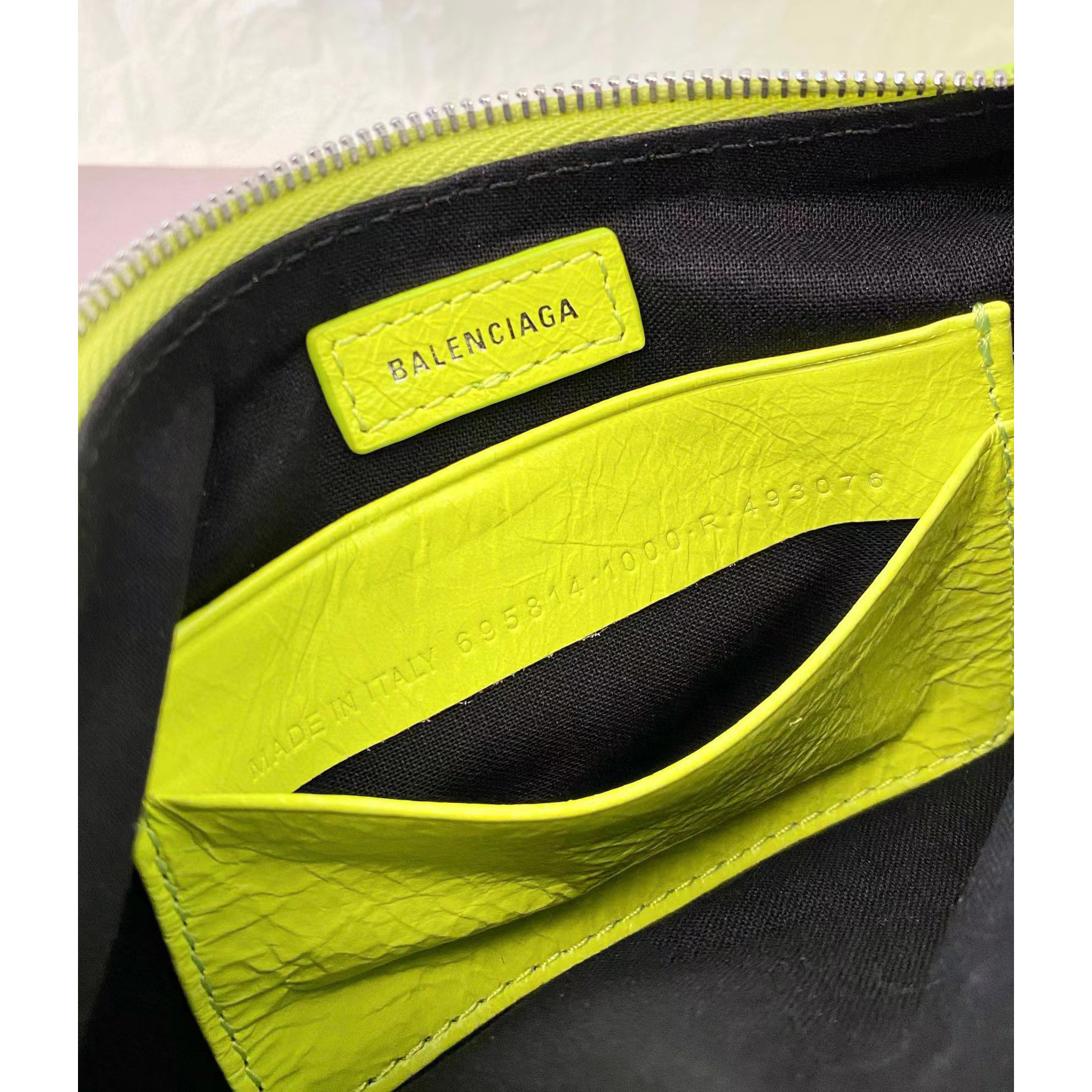 Balenciaga Le Cagole Shoulder Bag(21-13-4cm) - 