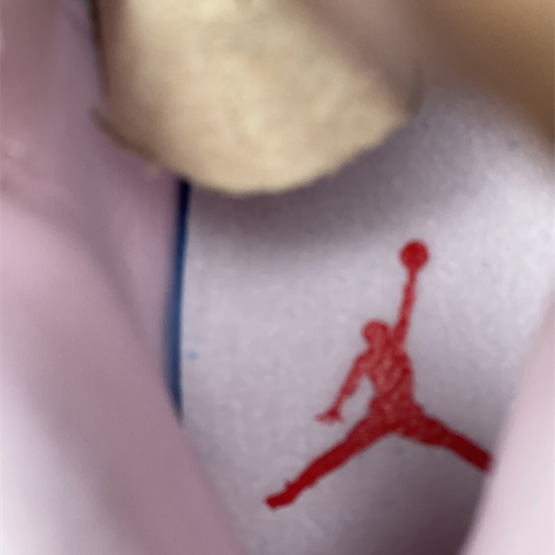 Nike Wmns Air Jordan 1 Mid"Valentine’s Day" Sneaker DR0174-500 - 