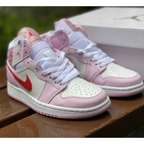 Nike Wmns Air Jordan 1 Mid"Valentine’s Day" Sneaker DR0174-500 - 