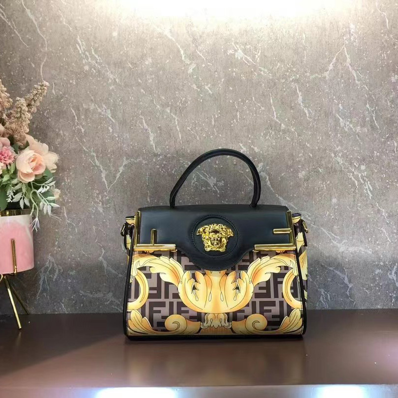 Versace Fendace La Medusa Medium Handbag(25-22-15cm) - 