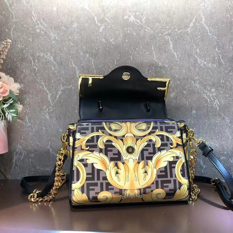 Versace Fendace La Medusa Medium Handbag(25-22-15cm) - 