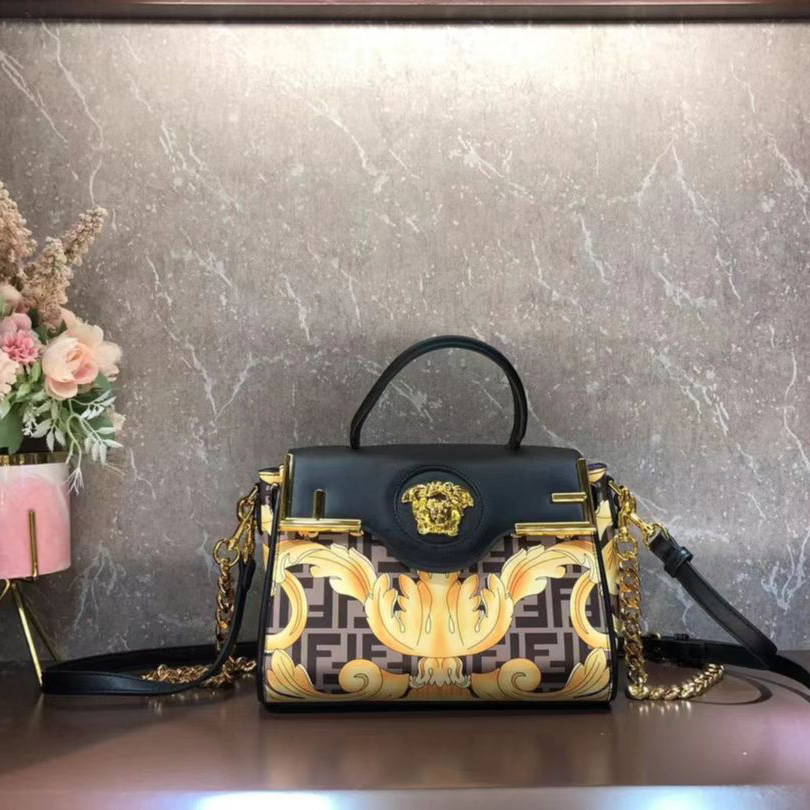 Versace Fendace La Medusa Medium Handbag(25-22-15cm) - 