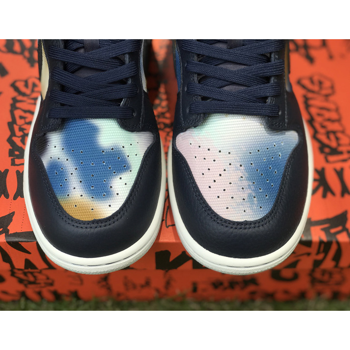 Nike Dunk Low “Graffiti” Sneaker   DM0108-400 - 