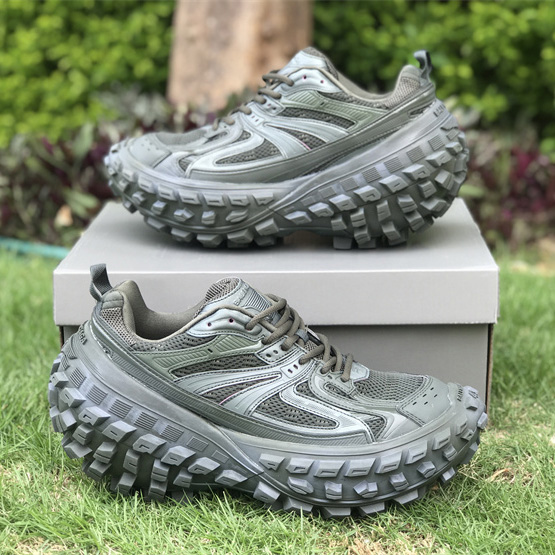 Balenciaga Defender Sneaker In Dark Green Mesh And Nylon - 