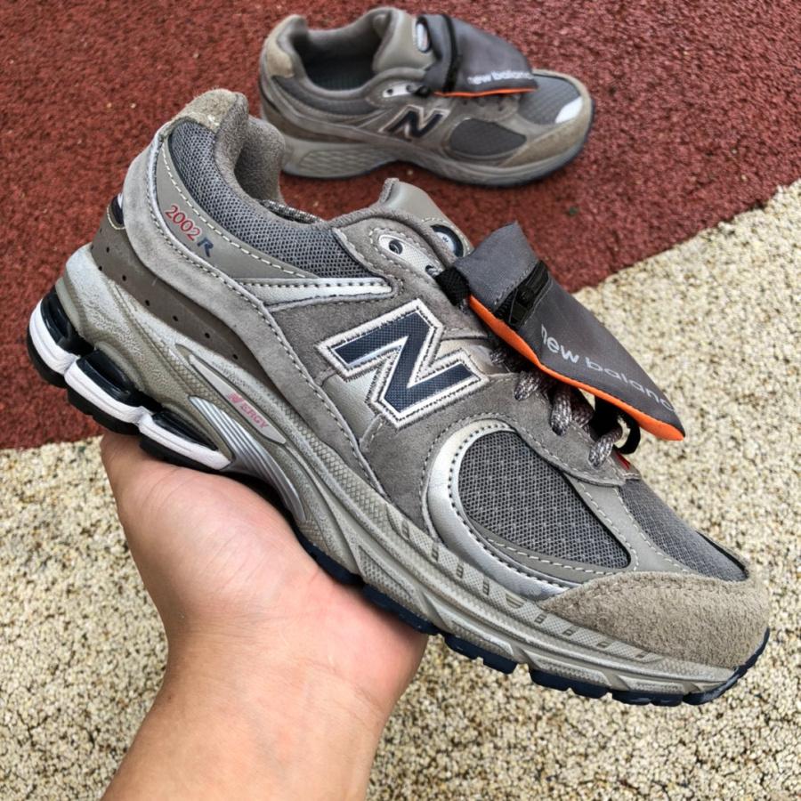 New Balance 2002R 'Grey'Sneakers                  M2002RVA - 