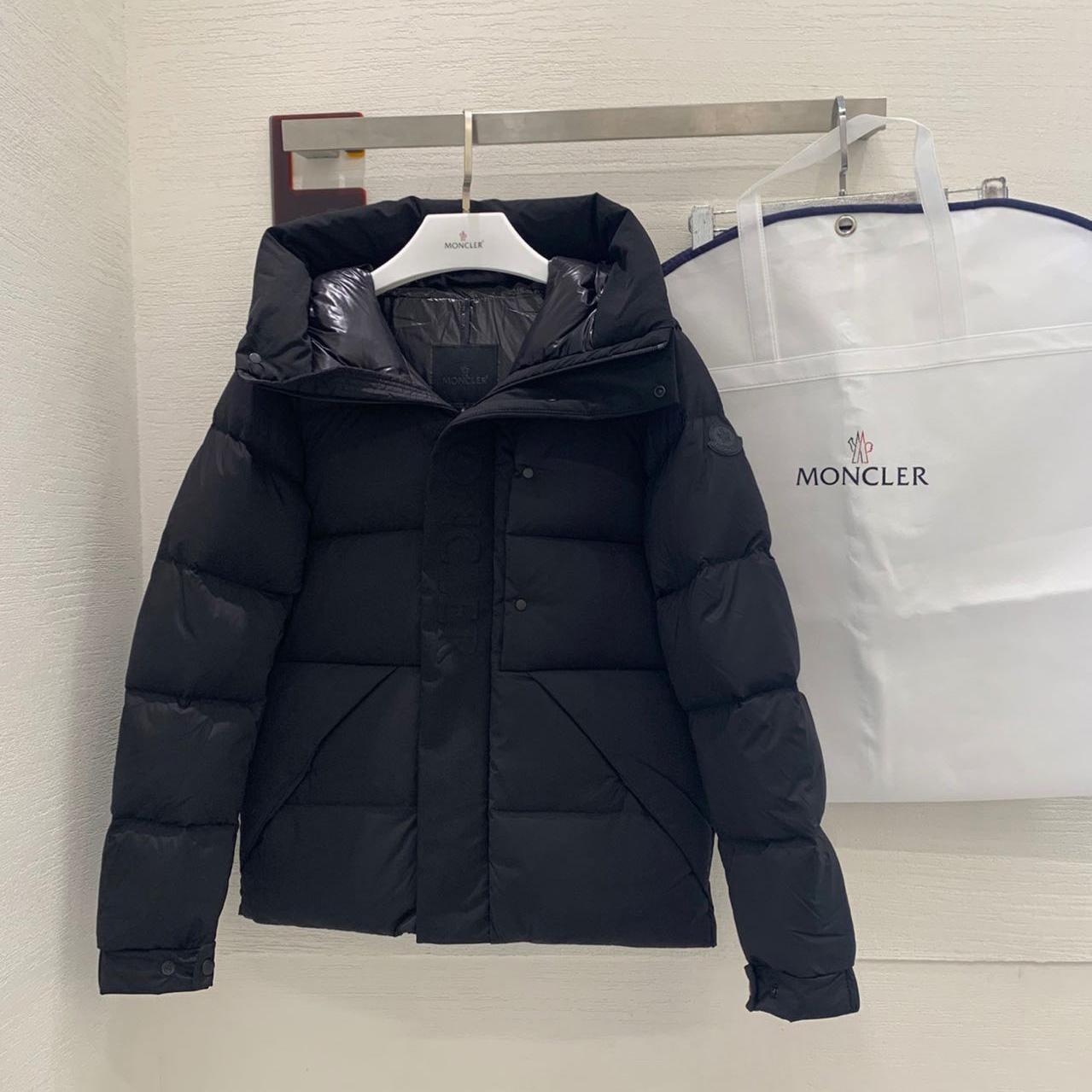 Moncler Short Down Jacket - 
