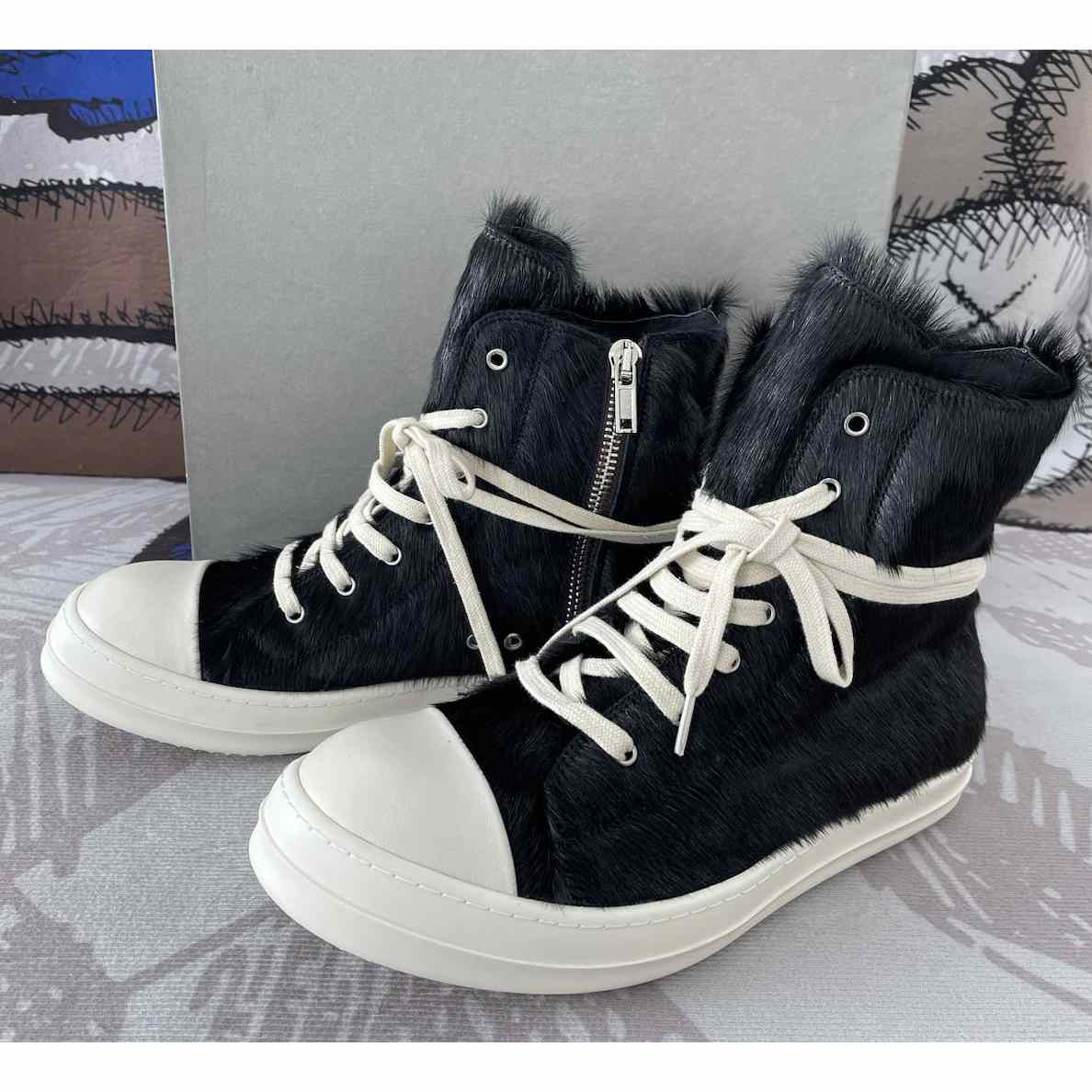 Rick Owens High Top Sneakers In Black - 