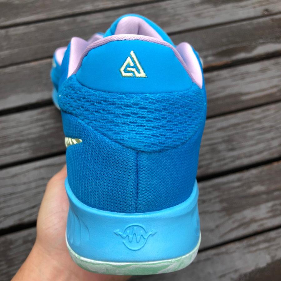 Nike Air Zoom Freak 4 EP Sneaker     DJ6149-404 - 