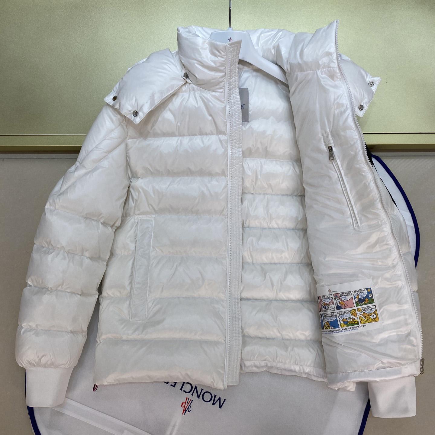Moncler Corydale Short Down Jacket - DesignerGu