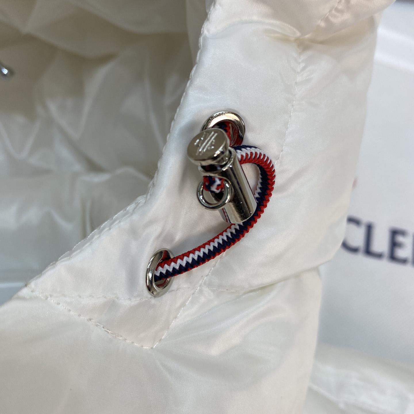 Moncler Corydale Short Down Jacket - DesignerGu