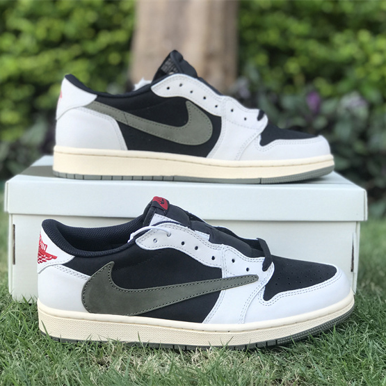 Travis Scott x Air Jordan 1 Low WMNS Sneaker   DZ4137-106 - 