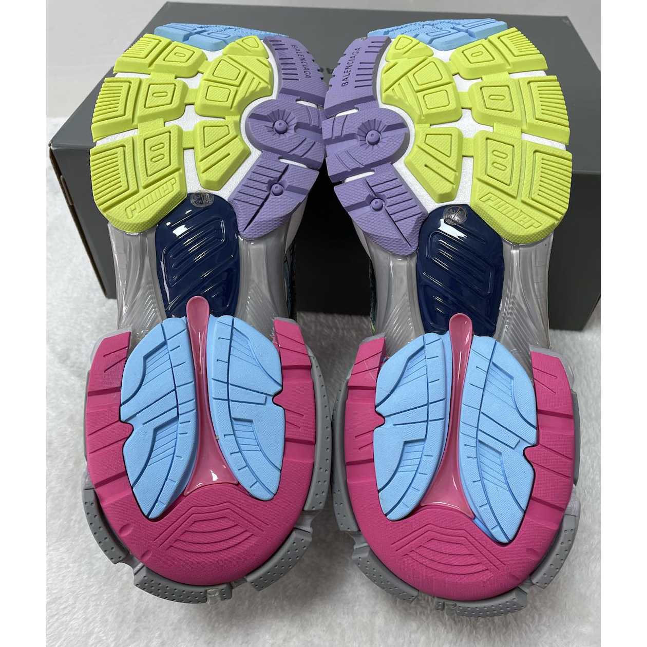 Balenciaga Runner Sneaker - 