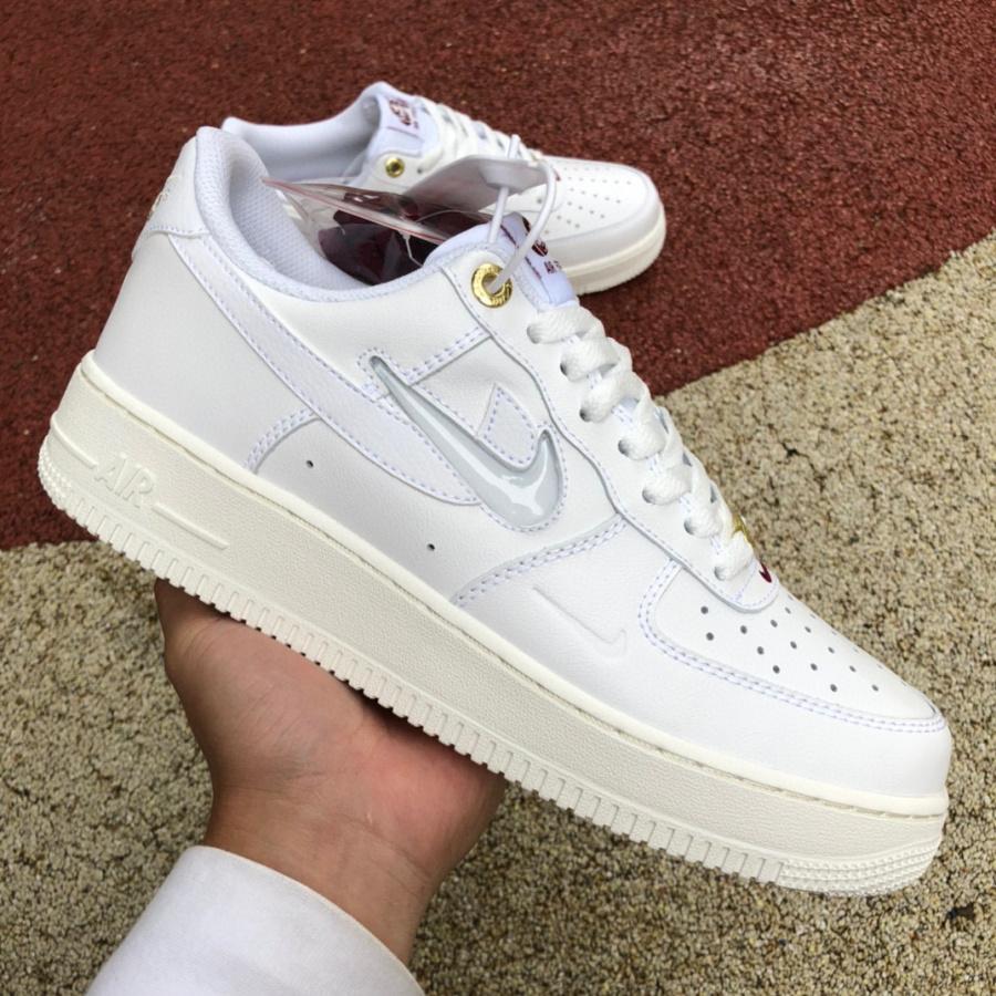 Air Force 1’07 Low Premium"White Sail Team Red" Sneaker   DQ7664-100 - 