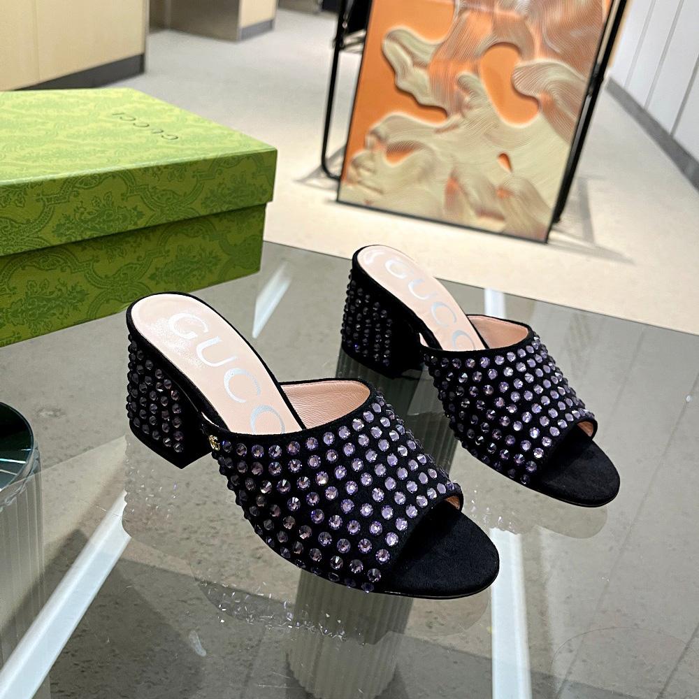 Gucci Women's Slide Sandal With Crystals - DesignerGu