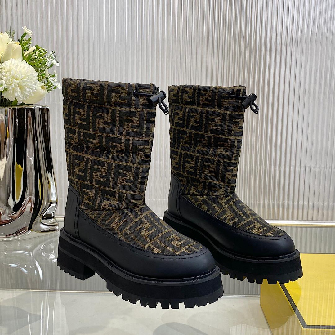 Fendi FF Logo Boots - 