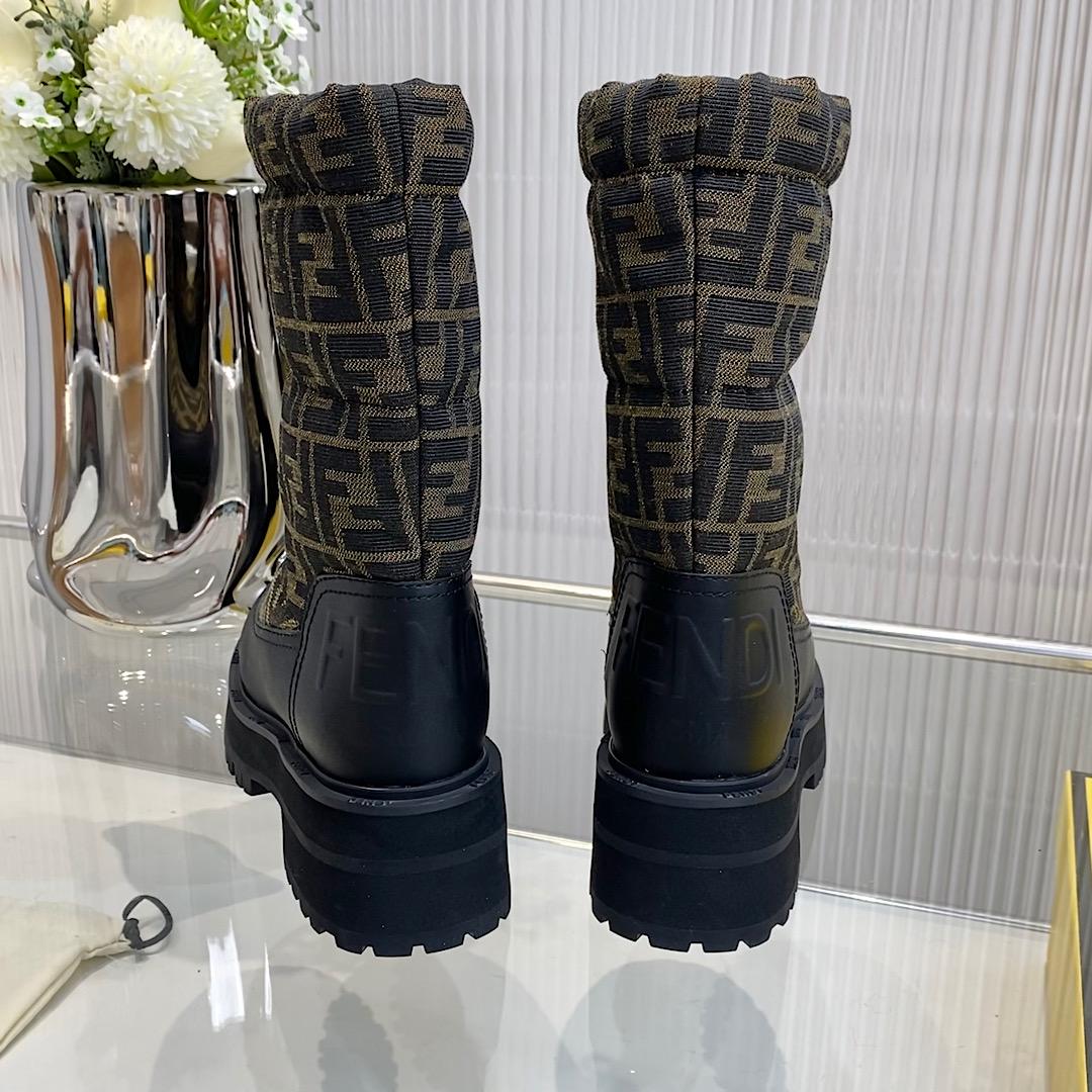 Fendi FF Logo Boots - 