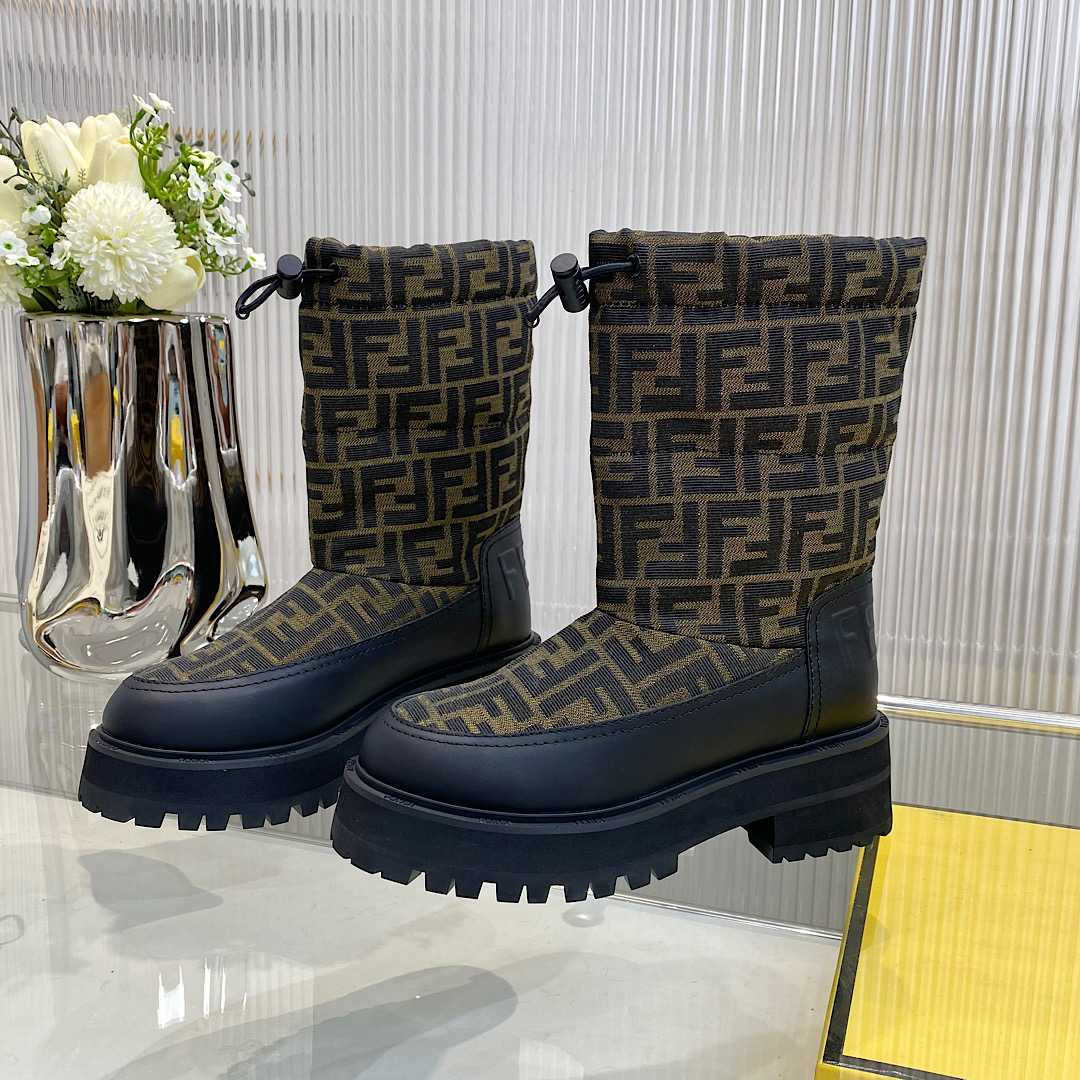 Fendi FF Logo Boots - 